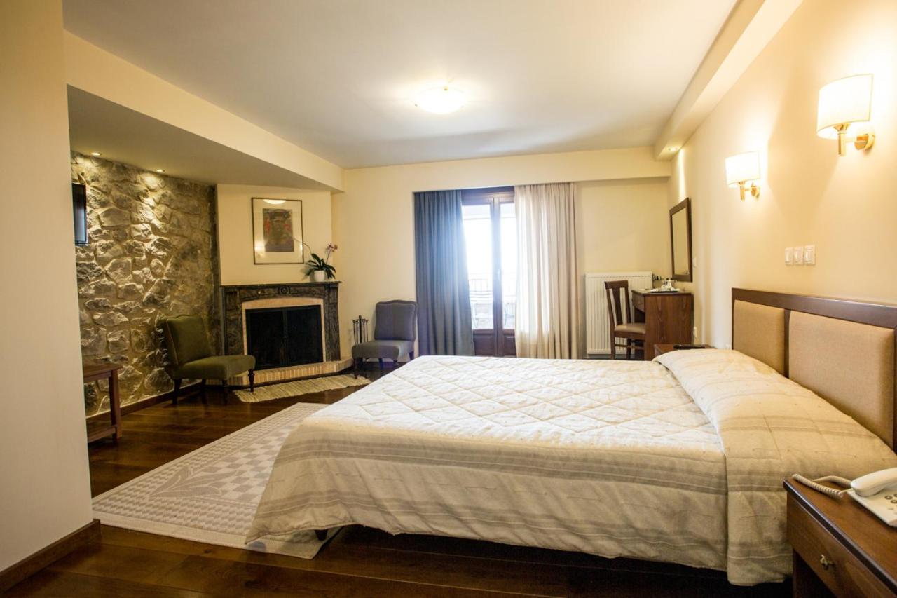 Ellinon Thea Arachova Hotel Bagian luar foto