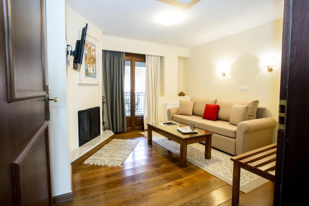 Ellinon Thea Arachova Hotel Bagian luar foto