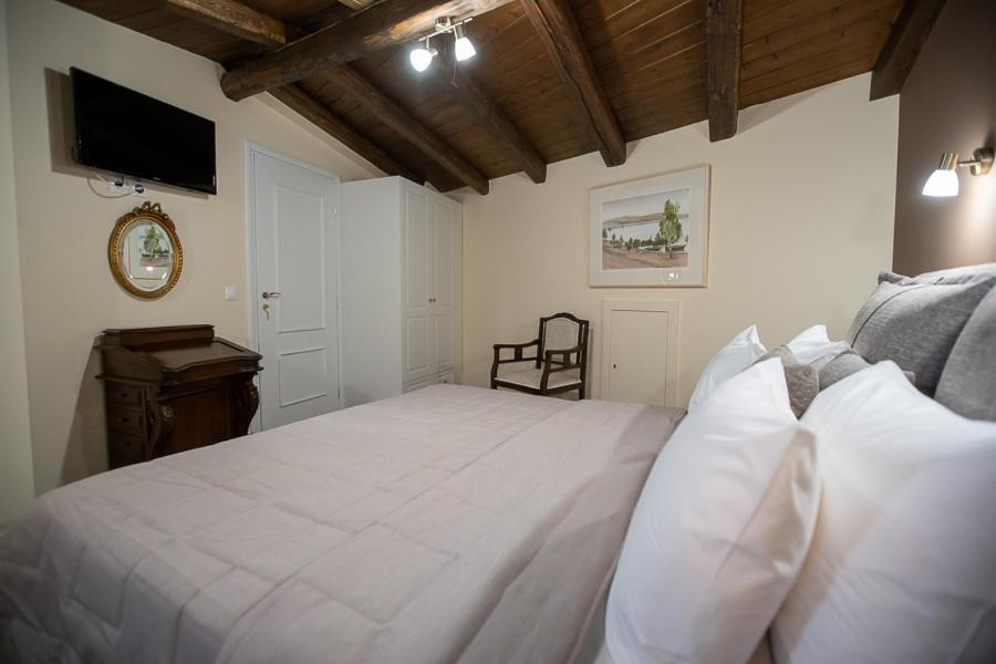 Ellinon Thea Arachova Hotel Bagian luar foto