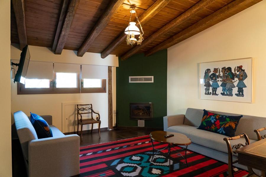 Ellinon Thea Arachova Hotel Bagian luar foto