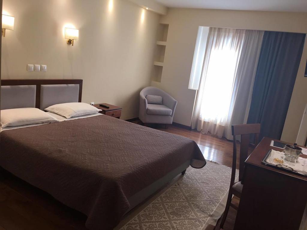 Ellinon Thea Arachova Hotel Bagian luar foto