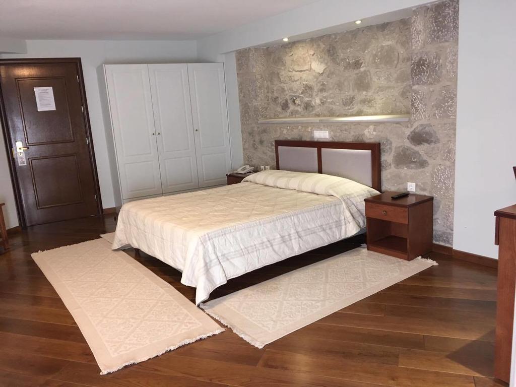 Ellinon Thea Arachova Hotel Bagian luar foto