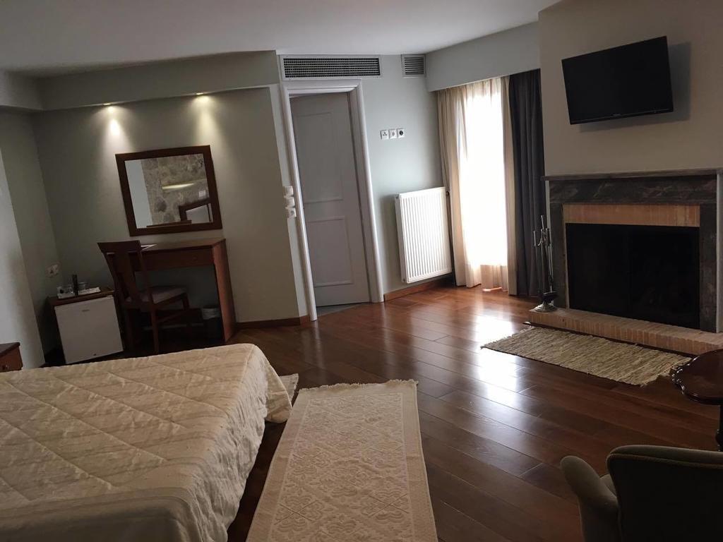 Ellinon Thea Arachova Hotel Bagian luar foto